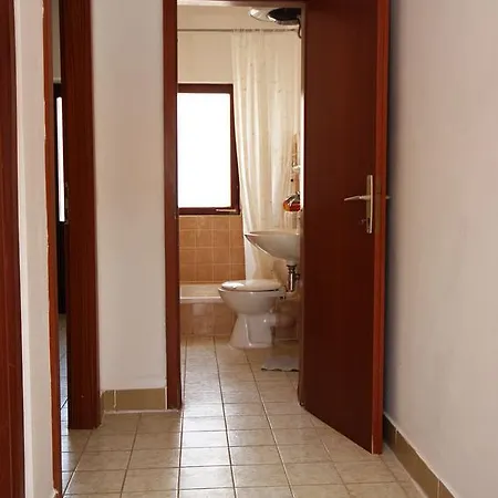 4850a Apartament *